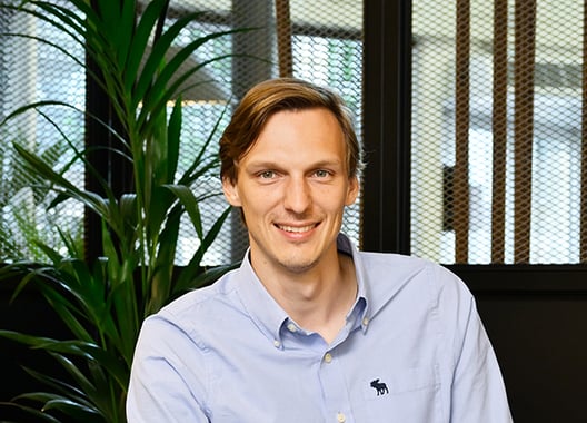 Afbeelding Controller waarvan knoppen harder en zachter kunnen worden